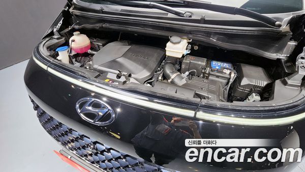 Hyundai Staria 2023, фото 6