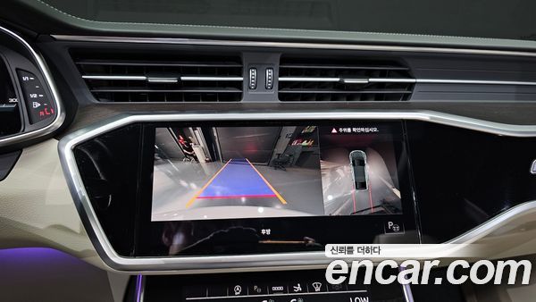 Audi A7 2022, фото 14