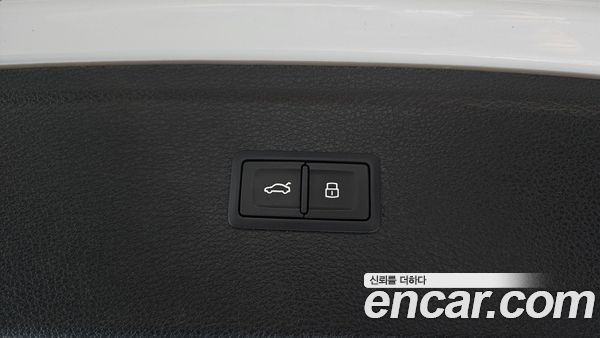 Audi SQ5 2021, фото 26