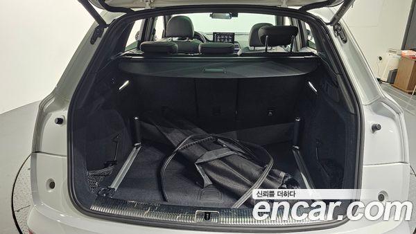 Audi SQ5 2021, фото 29