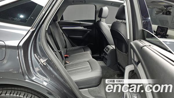 Audi Q5 2023, фото 17