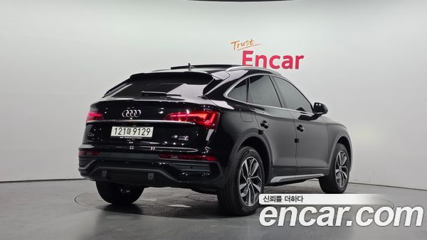 Audi Q5 2023, фото 2