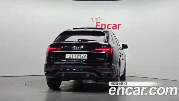 Audi Q5 2023, фото 4