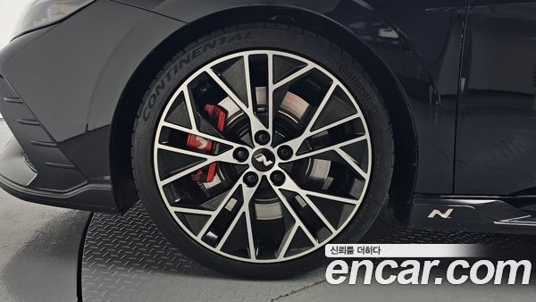 Hyundai Elantra 2022, фото 4