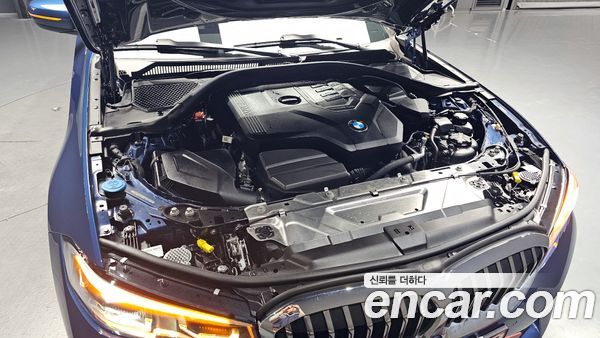BMW 3 Series 2022, фото 6