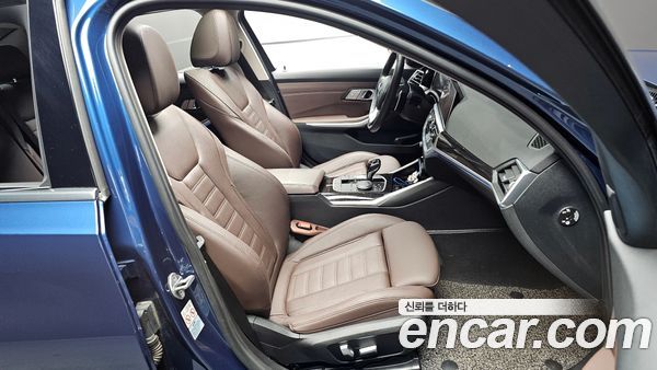 BMW 3 Series 2022, фото 13