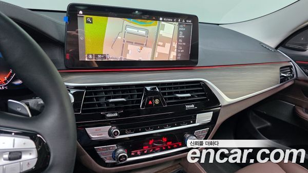BMW Gran Turismo 2023, фото 20