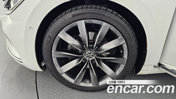 Volkswagen Arteon 2022, фото 5