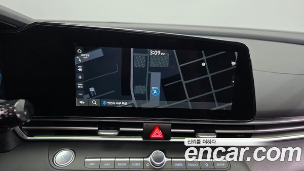Hyundai Elantra 2022, фото 20