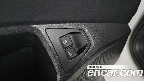 Volkswagen Jetta 2023, фото 29