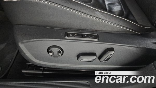 Volkswagen Jetta 2023, фото 31