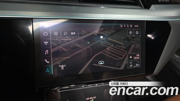 Audi e-tron 2020, фото 20