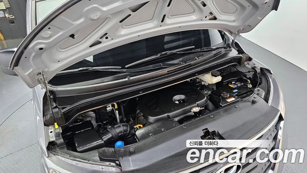 Hyundai Grand Starex 2021, фото 6