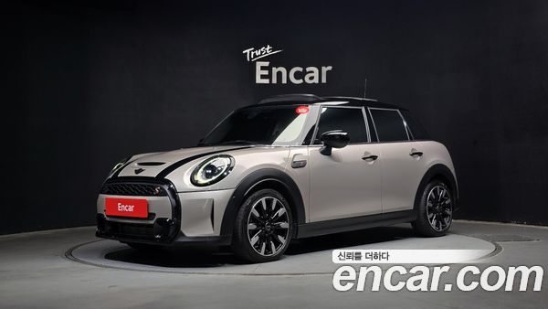 MINI 2023