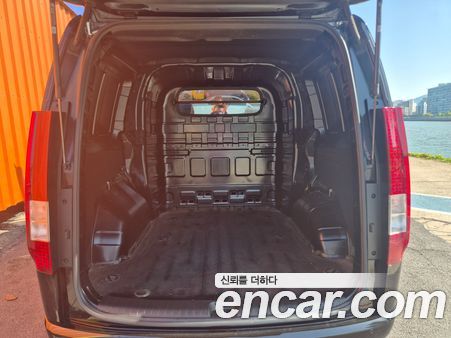 Hyundai Staria 2025, фото 9