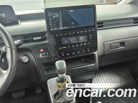 Hyundai Staria 2025, фото 12