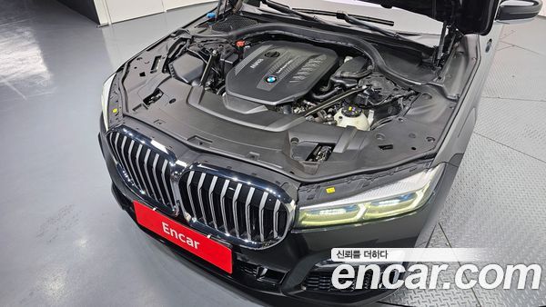 BMW 7 Series 2020, фото 6