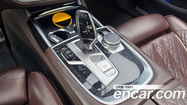 BMW 7 Series 2020, фото 9