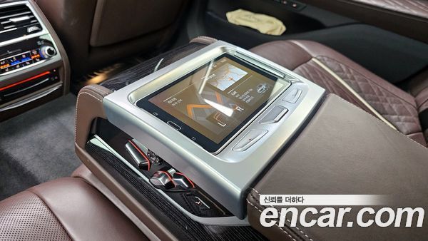 BMW 7 Series 2020, фото 16
