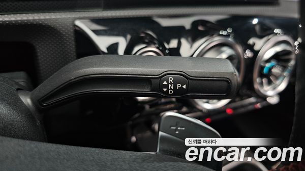 Mercedes-Benz CLA 2021, фото 12