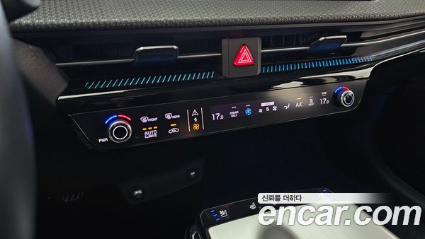 Kia EV6 2023, фото 31