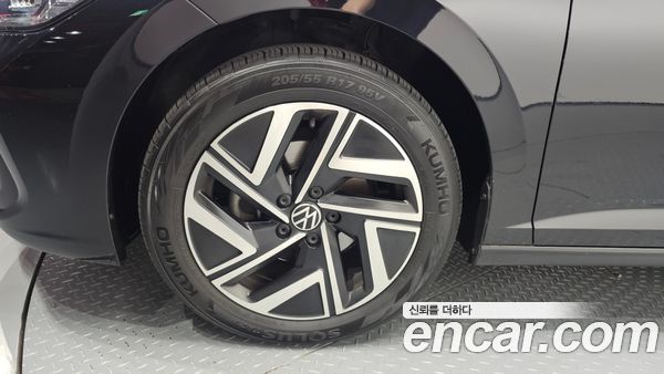 Volkswagen Jetta 2024, фото 5