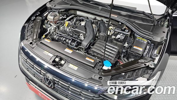 Volkswagen Jetta 2024, фото 6