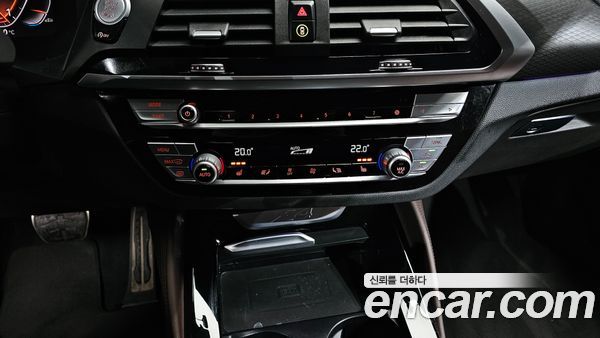 BMW X4 2020, фото 28
