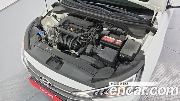 Hyundai Elantra 2020, фото 6
