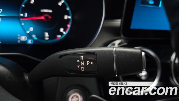 Mercedes-Benz GLC 2021, фото 12