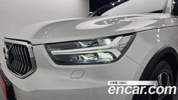 Volvo XC40 2021, фото 7