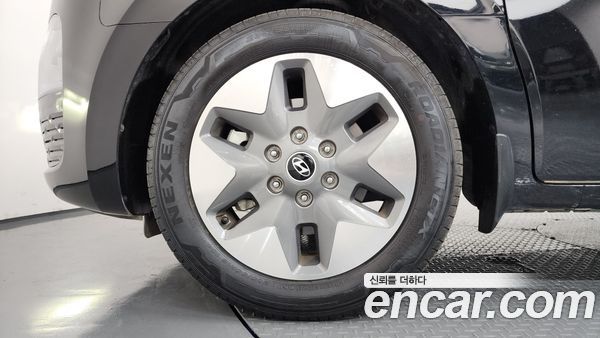 Hyundai Staria 2025, фото 5