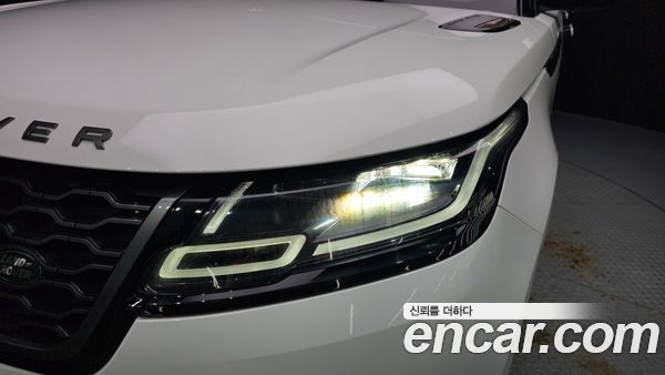 Land Rover Range Rover Velar 2023, фото 8
