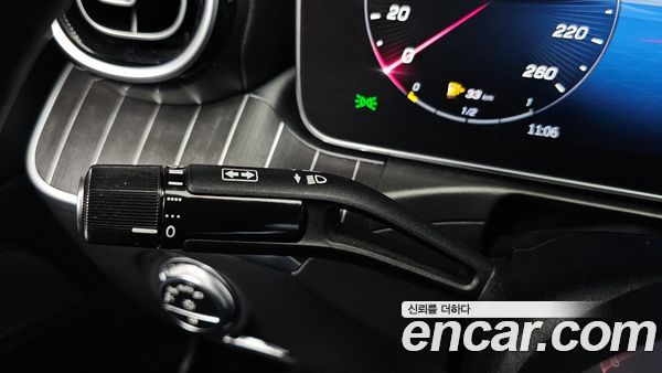 Mercedes-Benz C-Class 2024, фото 30
