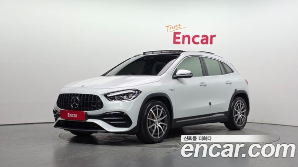 Mercedes-Benz GLA 2021