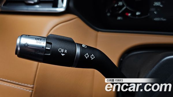 Land Rover Range Rover Velar 2022, фото 30
