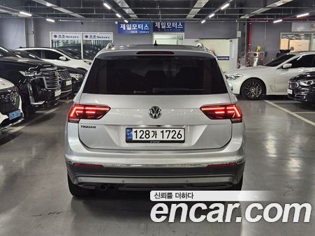 Volkswagen Tiguan 2020, фото 4