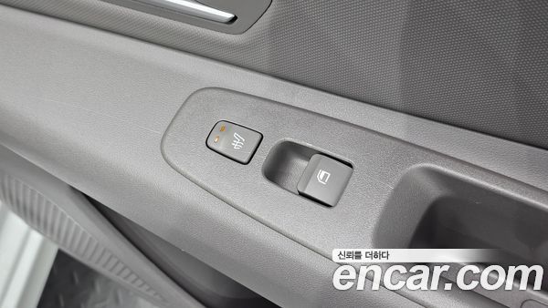 Hyundai Elantra 2023, фото 26