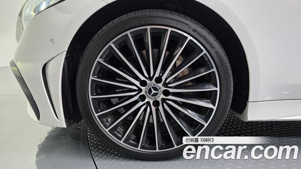 Mercedes-Benz CLS 2022, фото 5