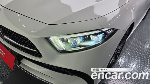 Mercedes-Benz CLS 2022, фото 8