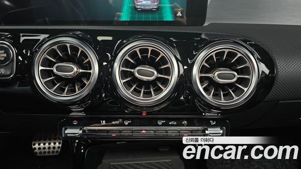 Mercedes-Benz CLA 2021, фото 23