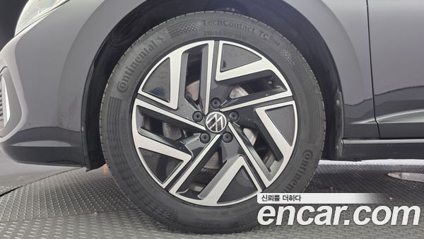Volkswagen Jetta 2023, фото 5