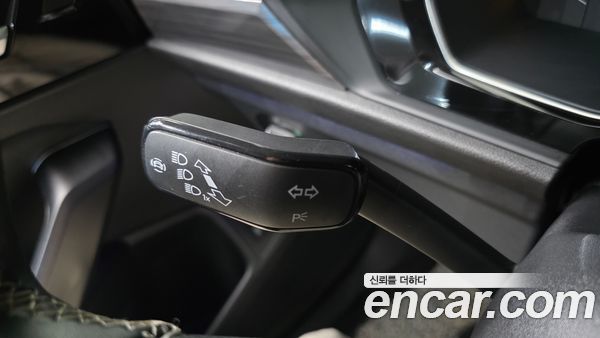 Volkswagen Jetta 2023, фото 32