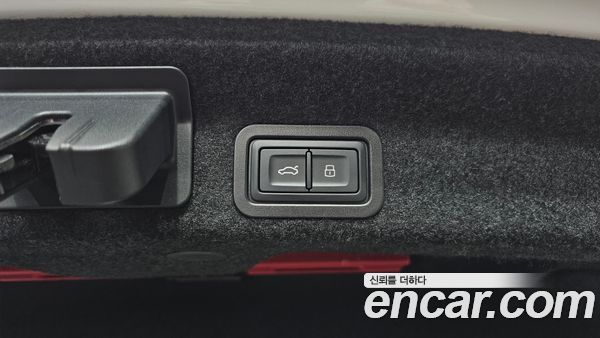 Audi A6 2023, фото 32