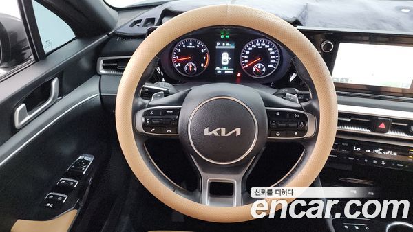 Kia K5 2023, фото 19