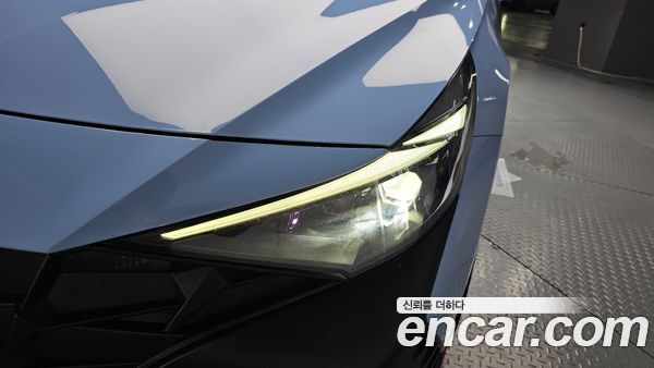 Hyundai Elantra 2022, фото 7