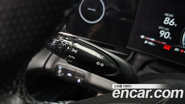 Hyundai Elantra 2022, фото 34