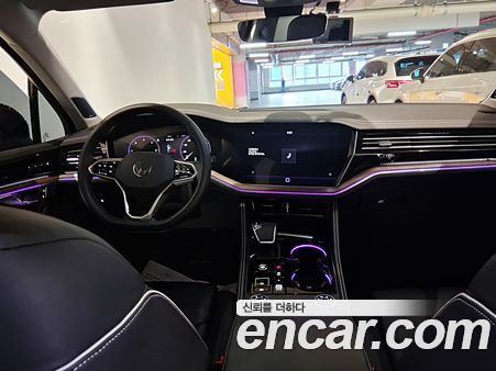 Volkswagen Touareg 2024, фото 7
