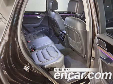 Volkswagen Touareg 2024, фото 11