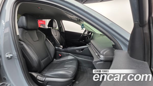 Hyundai Elantra 2021, фото 10